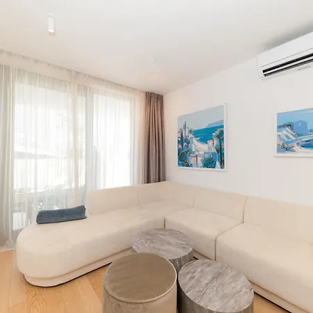 Urban Art Retreat By Belmont Realty Apartment Zadar