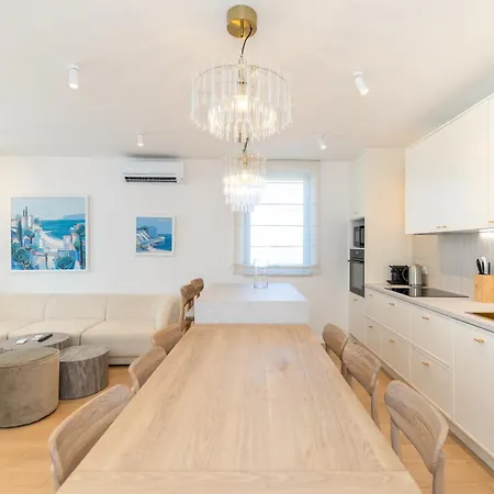 Apartment Urban Art Retreat By Belmont Realty Zadar
