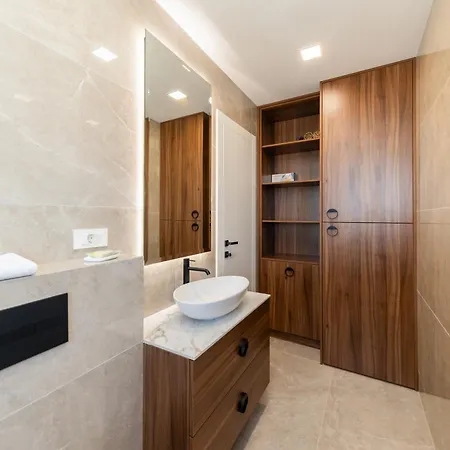 Urban Art Retreat By Belmont Realty * Ζαντάρ