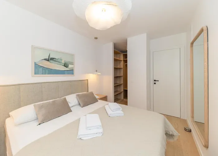 Urban Art Retreat By Belmont Realty Apartmán *