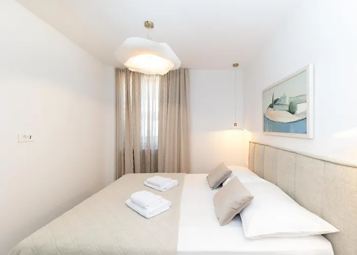 Urban Art Retreat By Belmont Realty Apartmán Zadar